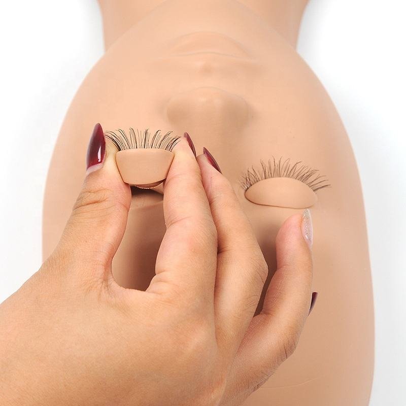 Mannequin Head With Removable Eyelids-545